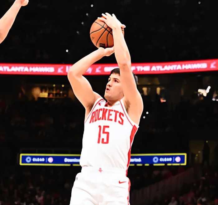 火箭惨败绿军遭4坏消息！谢泼德+申京看不到未来，篮板被虐太劣势